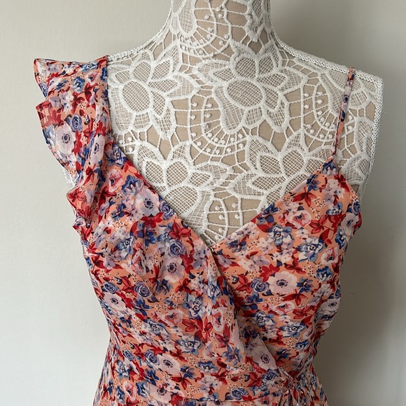 LAUNDRY BY SHELLI SEGAL - NWOT- Asymmetric Floral Ruffle Midi Dress in Peach - Picture 3 of 14